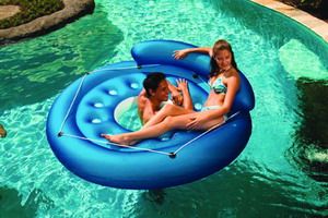 Badeinsel mit Tauchöffnung