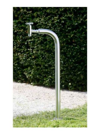 Zapfsäule/Wasserstele aus Edelstahl rund L Form